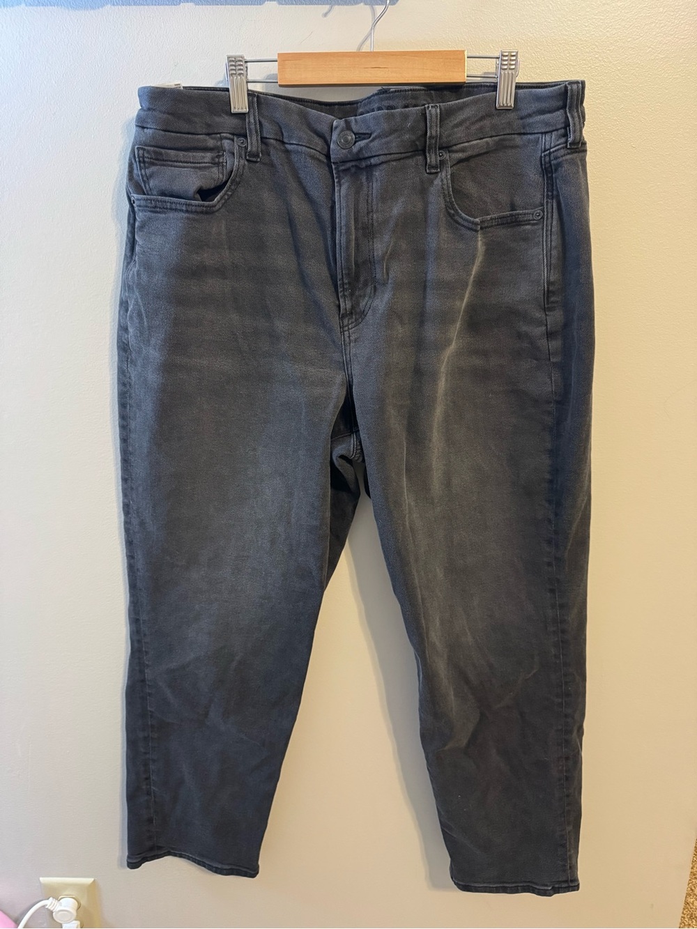 American Eagle Outfitters Cropped Black Women's Jeans